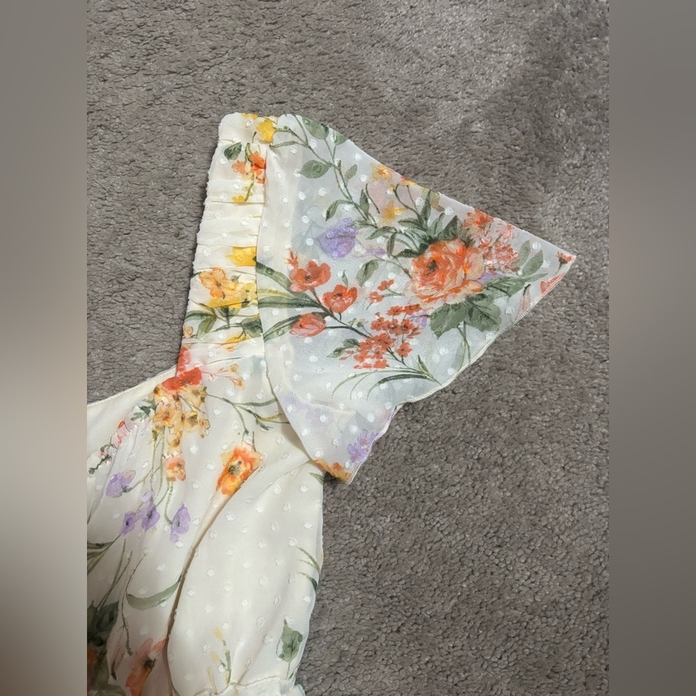 City Triangles mini dress Floral Short Sleeve Size 7 - Picture 11 of 11